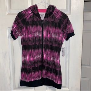 2/$15 SALE NWT💕 Short Sleeve Hoodie